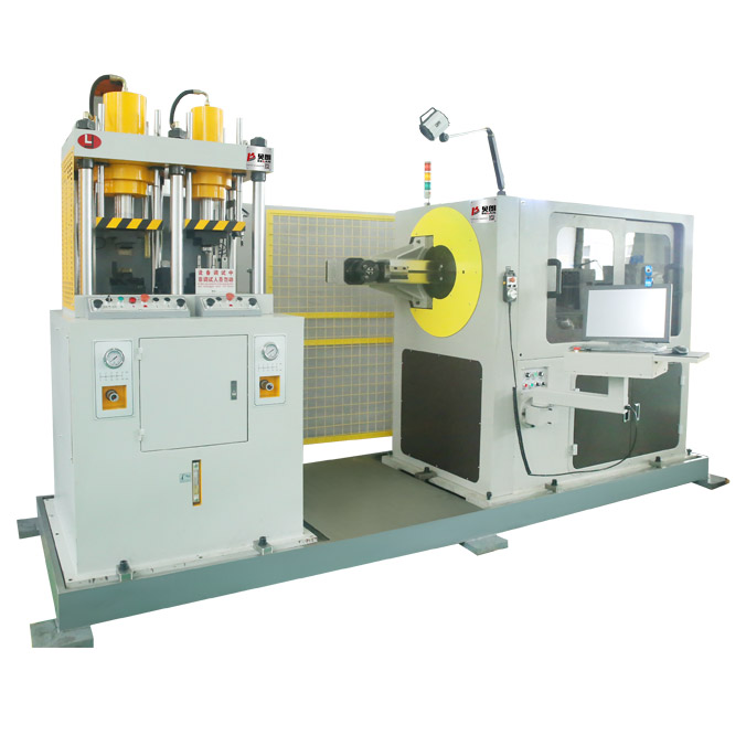 Flat punching bending machine