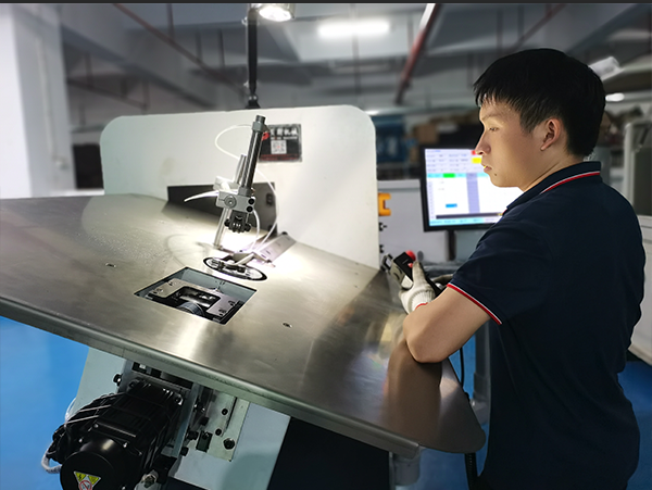 What skills do beginners need to master to learn wire bending machine?