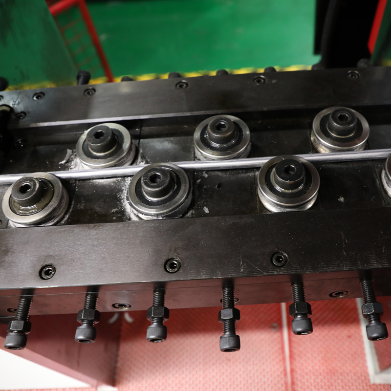 3D Turning Wire Bending Machine 
